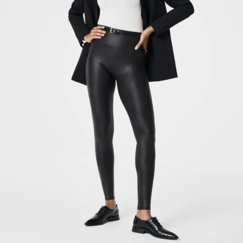 Spanx Women Full Length Faux Leather pants sz S